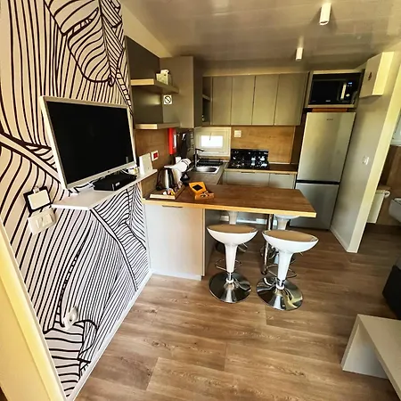 Apartment Mobile Orange