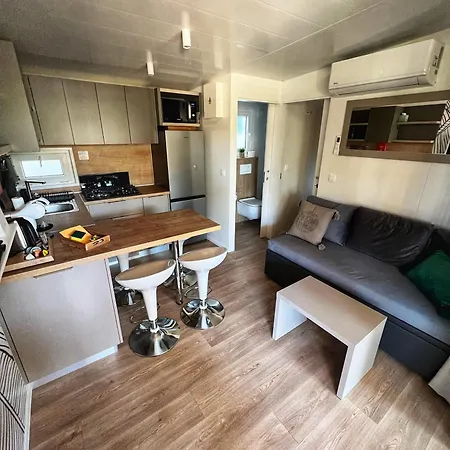 Mobile Orange Apartmán *