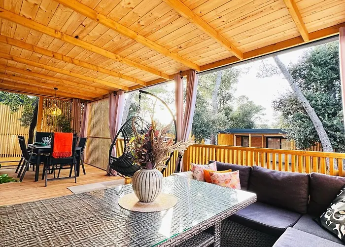 Mobile Orange アパート *